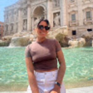 Meet your Posher, Marianna